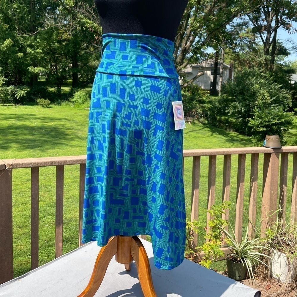 Azure - Lularoe  